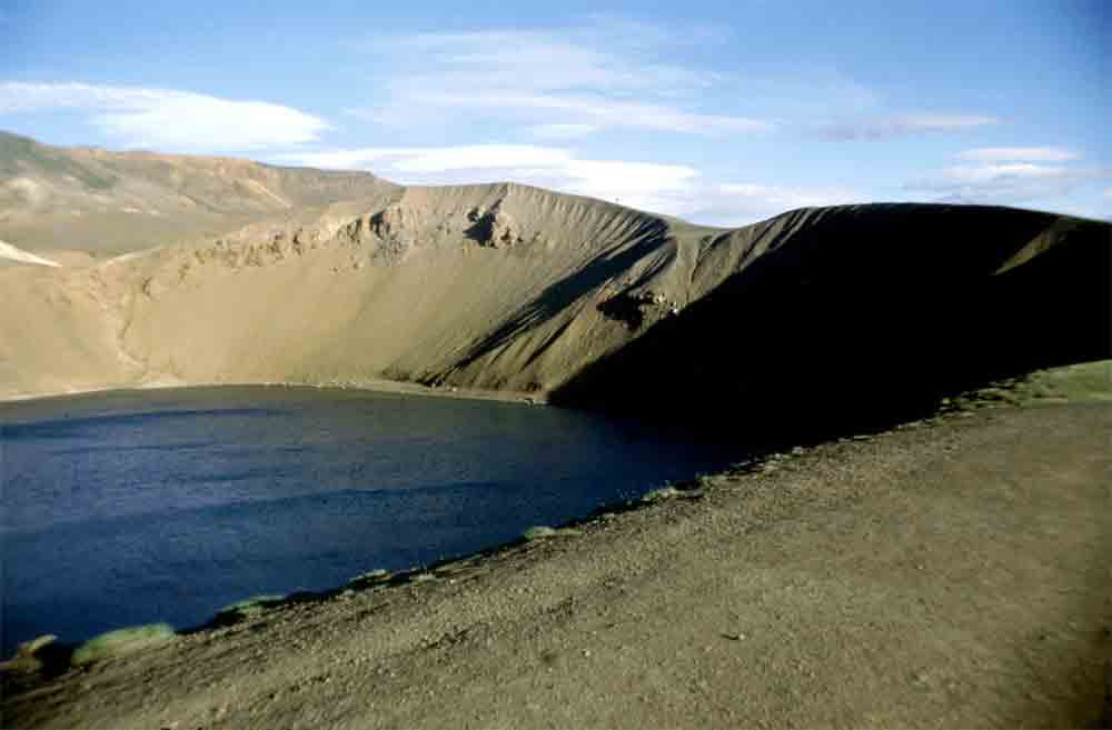 Islandia 164 - volcán Klafla - 1997.jpg